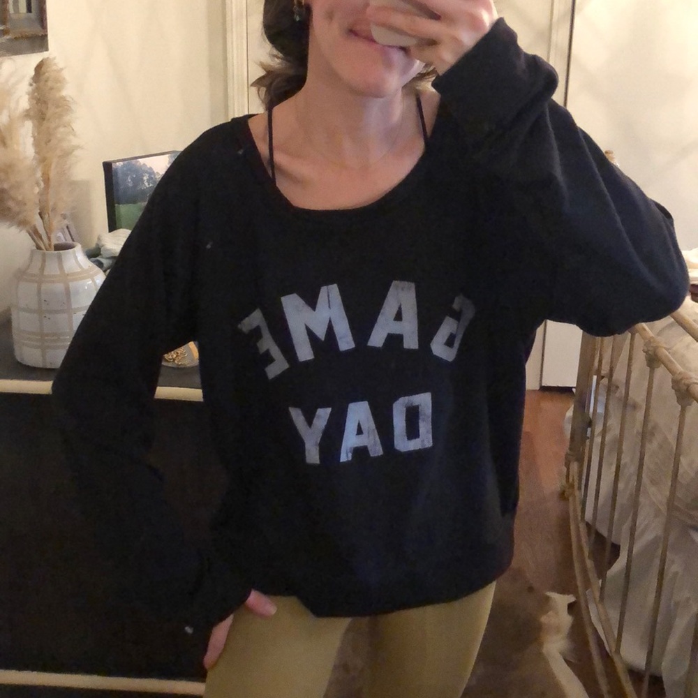 Graphic Pullover